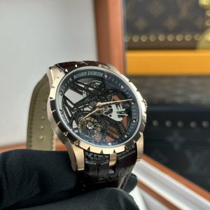 Đồng Hồ Roger Dubuis Replica 11 Excalibur Skeleton RDDBEX0393 BBR 42mm (14)