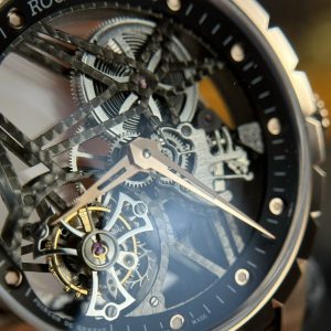 Đồng Hồ Roger Dubuis Replica 11 Excalibur Skeleton RDDBEX0393 BBR 42mm (14)