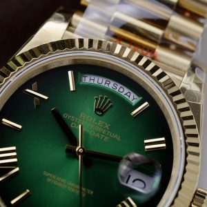 Đồng Hồ Rolex Day-Date 228238-0069 Green Ombre Replica 11 QF Factory 185 Grams 40mm (1)