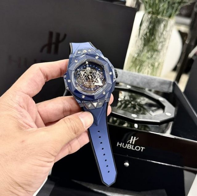 Top 5 Most Loved Fake Hublot Watches at King Replica