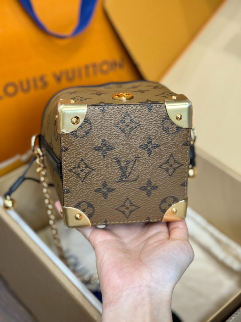 Túi Xách Dạng Hộp Louis Vuitton Hoạ Tiết Monogram Siêu Cấp 11 (2)