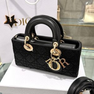 Túi Xách Dior Lady D-Joy Nữ Màu Đen Đính Cườm Like Auth 22cm (2)