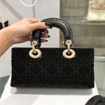 Túi Xách Dior Lady D-Joy Nữ Màu Đen Đính Cườm Like Auth 22cm (2)