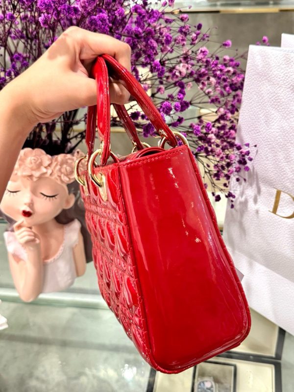 Túi Xách Dior Lady Nữ Da Bóng Màu Đỏ Siêu Cấp 20cm (2)