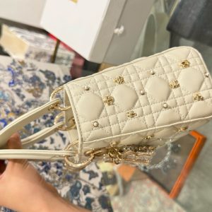 Túi Xách Dior Lady Nữ Da Cừu Màu Trắng Like Auth 20cm (2)