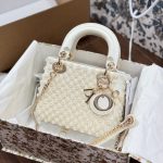 Túi Xách Dior Lady Nữ Like Auth Hoạ Tiết Đính Ngọc Trai 17cm (2)