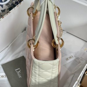 Túi Xách Dior Lady Rep 11 Cao Cấp Nữ Màu Hồng Nhạt 20cm (2)