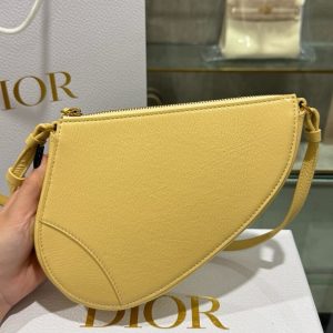 Túi Xách Dior Saddle Nữ Da Bò Màu Vàng Siêu Cấp 20x15x4cm (2)