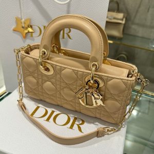 Túi Xách Hàng Hiệu Dior Lady D-Joy Nữ Màu Be Khoá Mạ Vàng 22cm (2)