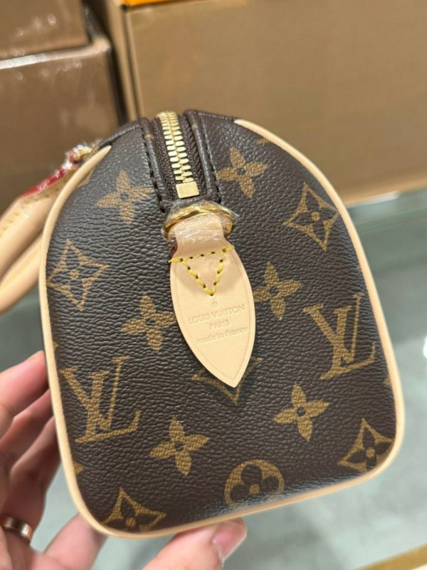 Túi Xách Hàng Hiệu Louis Vuitton LV Speedy bandouliere Hoạ Tiết Monogram 20cm (1)