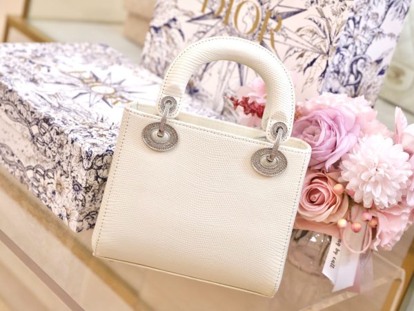 Túi Xách Nữ Dior Lady Replica 11 Da Thằn Lằn Màu Trắng 17cm (2)