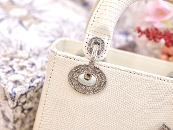 Túi Xách Nữ Dior Lady Replica 11 Da Thằn Lằn Màu Trắng 17cm (2)