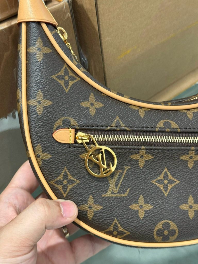 Túi Xách Nữ Louis Vuitton LV Loop Họa Tiết Monogram Siêu Cấp 23x13x6cm (1)