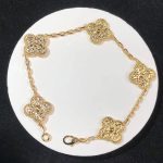 Vòng Tay Nữ Van Cleef & Arpels Vintage Alhambra Chế Tác Vàng 18K (2)