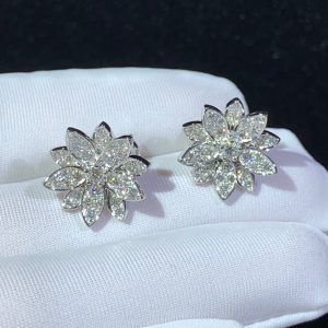 Bông Tai Van Cleef And Arpels Hoạ Tiết Hoa Sen Chế Tác Kim Cương Vàng Trắng 18K (2)