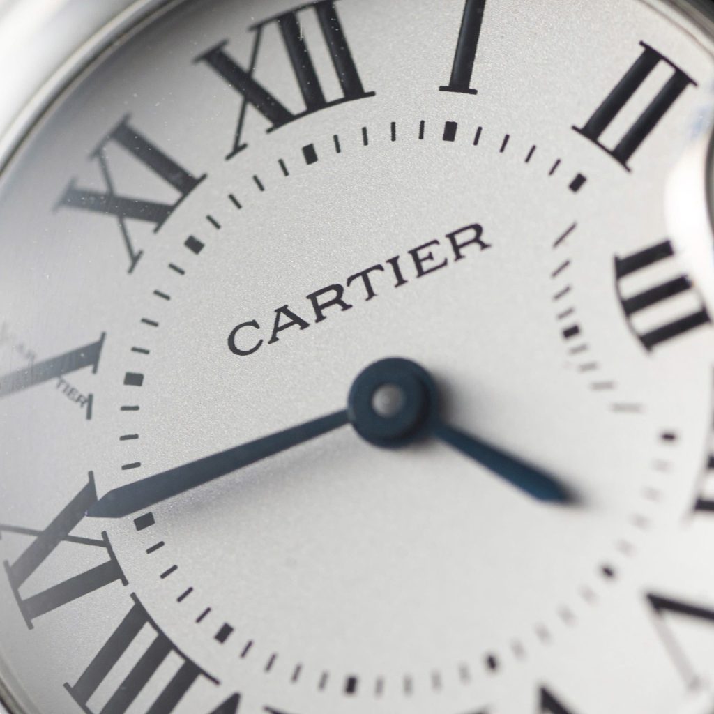 Đồng Hồ Cartier Ballon Bleu Nữ Máy Pin Thuỵ Sỹ Dây Da Màu Đen 28mm (2)