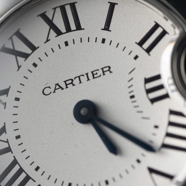 Đồng Hồ Cartier Ballon Bleu Nữ Máy Pin Thuỵ Sỹ Dây Kim Loại 28mm (2)