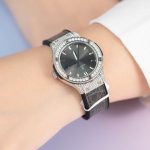 Đồng Hồ Hublot Classic Fussion Đính Kim Cương Moissanite Hong Kong Nữ Mặt Màu Xám 33mm (2)