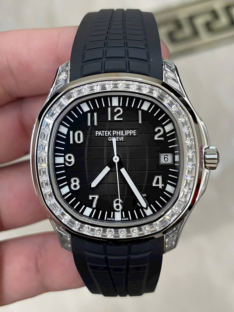 Đồng Hồ Patek Philippe Aquanaut 5167G Nam Đính Đá Dây Cao Su GRF 40mm (2)