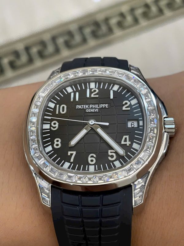 Đồng Hồ Patek Philippe Aquanaut 5167G Nam Đính Đá Dây Cao Su GRF 40mm (2)