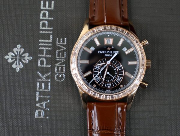 Đồng Hồ Patek Philippe Rep 11 Complications 5961R Đính Đá Mặt Đen (3)