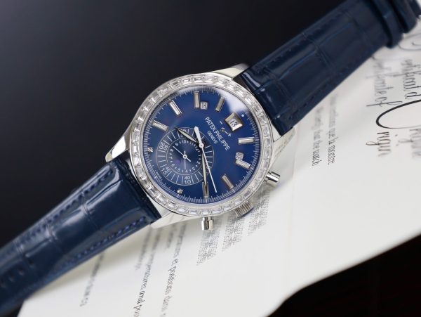 Đồng Hồ Patek Philippe Rep 11 Complications 5961P Màu Xanh Dương Đính Đá (6)