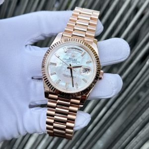 Đồng Hồ Rolex Chế Tác Bọc Vàng Hồng Mặt Xà Cừ Moissanite Day-Date GM Factory 40mm (1)