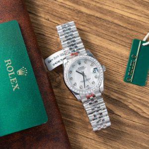 Đồng Hồ Rolex DateJust Rep 11 Nữ Mặt MOP Niềng Độ Kim Cương Moissanite 31mm