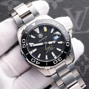 Đồng Hồ Tag Heuer Aquarace Replica 11 Màu Đen Họa Tiết Kẻ 41mm (1)