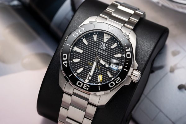 Đồng Hồ Tag Heuer Aquarace Replica 11 Màu Đen Họa Tiết Kẻ 43mm (8)