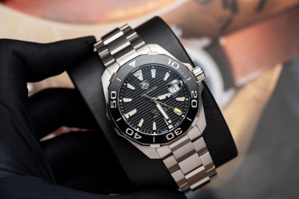 Đồng Hồ Tag Heuer Aquarace Replica 11 Màu Đen Họa Tiết Kẻ 43mm (8)