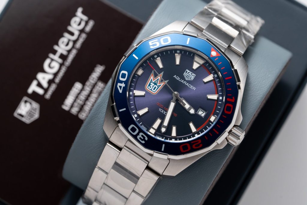 Đồng Hồ Tag Heuer Aquaracer Henrik Lundqvist Chế Tác Mặt Xanh 43mm (1)