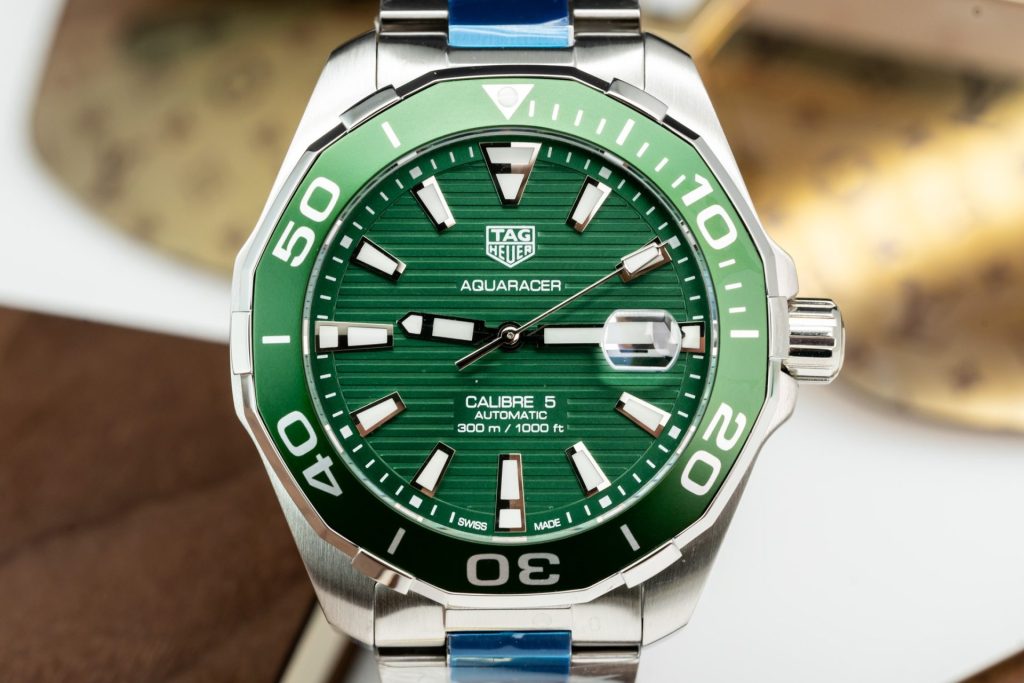 Đồng Hồ Tag Heuer Aquaracer Replica 11 Mặt Xanh Lá Cây 43mm (2)