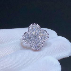 Nhẫn Van Cleef And Arpels Magic Alhambra Remake Kim Cương Tự Nhiên Vàng Trắng 18K (2)