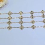 Vòng Tay Van Cleef & Arpels Vintage Alhambra 5 Hoạ Tiết Vàng 18K Chế Tác (2)