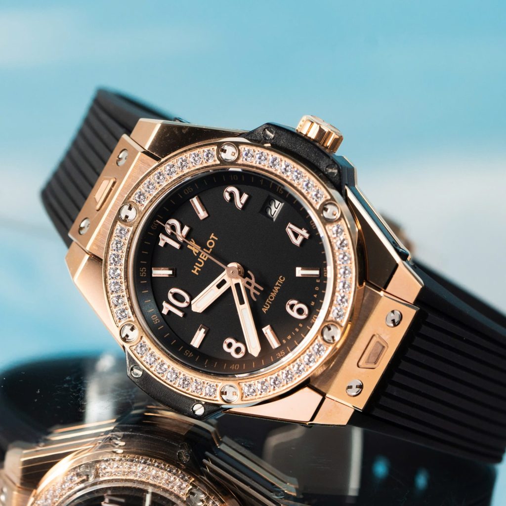 Đồng Hồ Hublot Big Bang One Click King Gold Replica 11 Màu Đen 39mm (2)