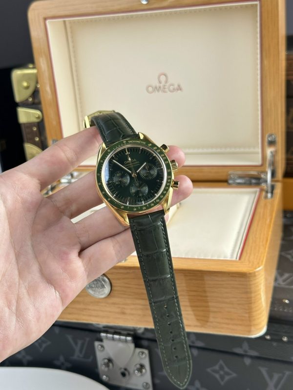 Moonwatch replica best sale