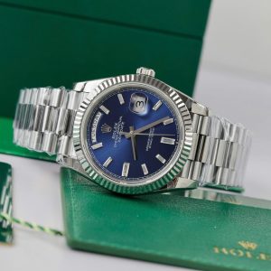 Đồng Hồ Rolex Day-Date 228236 Mặt Xanh Blue Trọng Lượng 178gram GM Factory 40mm (2)