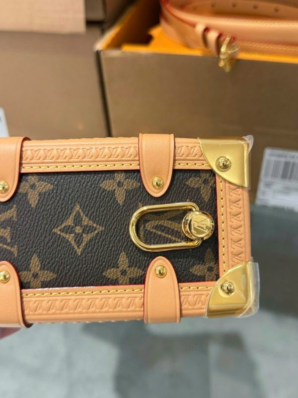 Túi Louis Vuitton LV Side Trunk Tracking MM Rep 11 Cao Cấp Hoạ Tiết Monogram 21cm (2)