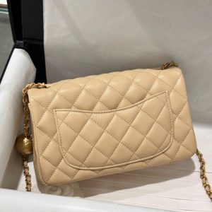 Túi Xách Chanel Classic Chuông Like Auth Màu Be Khoá Vàng 20cm (2)