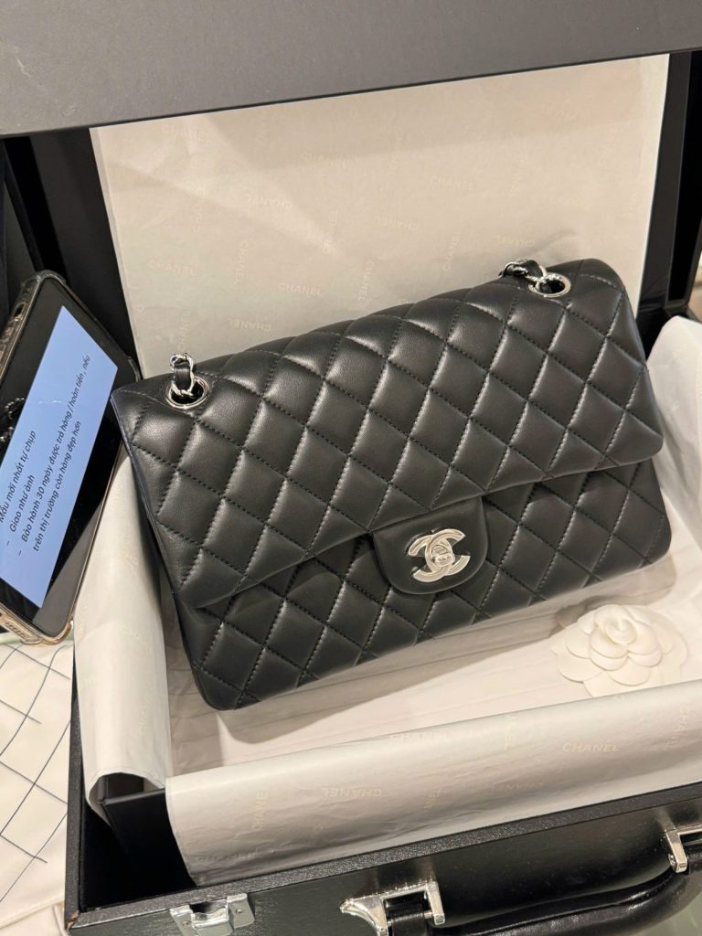 Túi Xách Chanel Classic Like Auth Da Cừu Màu Đen 25cm (2)