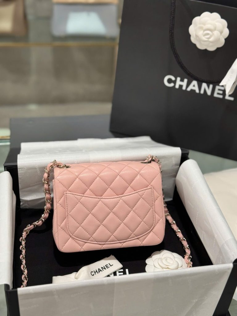 Túi Xách Chanel Classic Mini Màu Hồng Khoá Vàng Hồng Siêu Cấp 17cm (2)