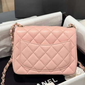 Túi Xách Chanel Classic Mini Màu Hồng Khoá Vàng Hồng Siêu Cấp 17cm (2)