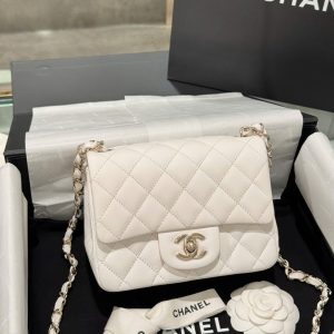 Túi Xách Chanel Classic Mini Siêu Cấp Nữ Màu Trắng Khoá Vàng 17cm (2)