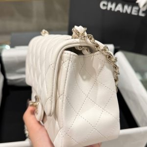 Túi Xách Chanel Classic Mini Siêu Cấp Nữ Màu Trắng Khoá Vàng 17cm (2)