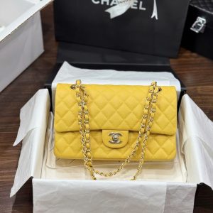 Túi Xách Chanel Classic Nữ Da Cừu Màu Vàng Like Auth 23cm (2)