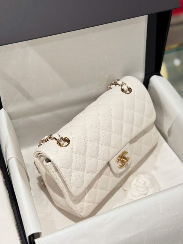 Túi Xách Chanel Classic Replica 11 Cao Cấp Màu Trắng Khoá Vàng 23cm (2)