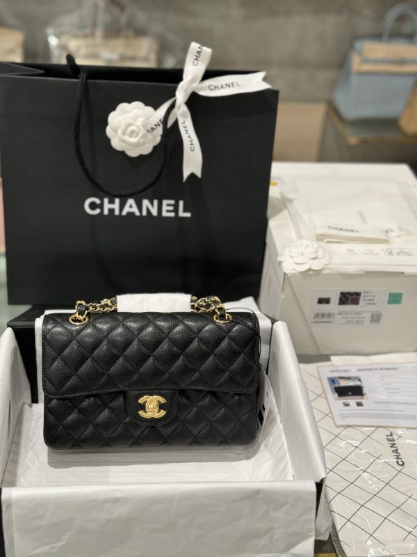 Túi Xách Chanel Classic Replica 11 Da Hạt Màu Đen Khoá Vàng 23cm (1)