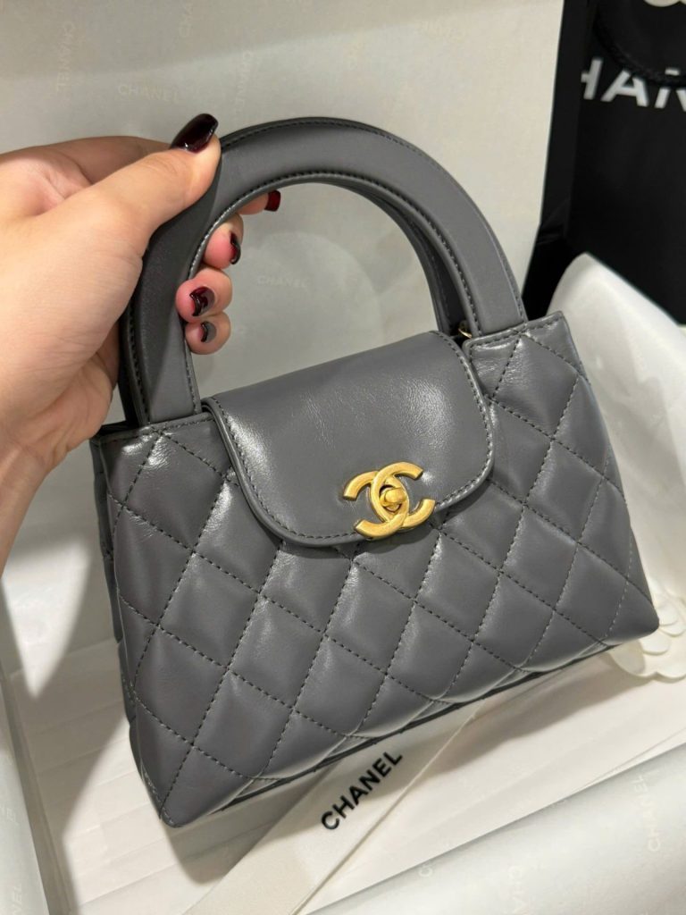 Túi Xách Chanel Kelly Siêu Cấp Nữ Màu Xám Khoá Vàng 19x13x7cm (2)