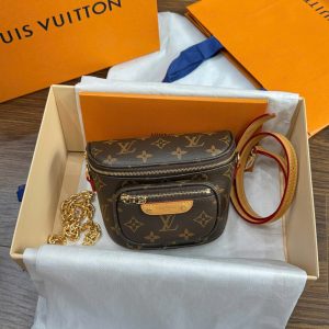 Túi Xách Đeo Hông Louis Vuitton LV Mini Hoạ Tiết Monogram 17x12x9 (2)